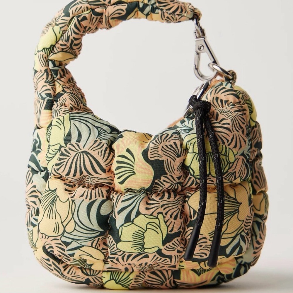 Micro pouch Free People FP Movement Quilted color dense floral mini
